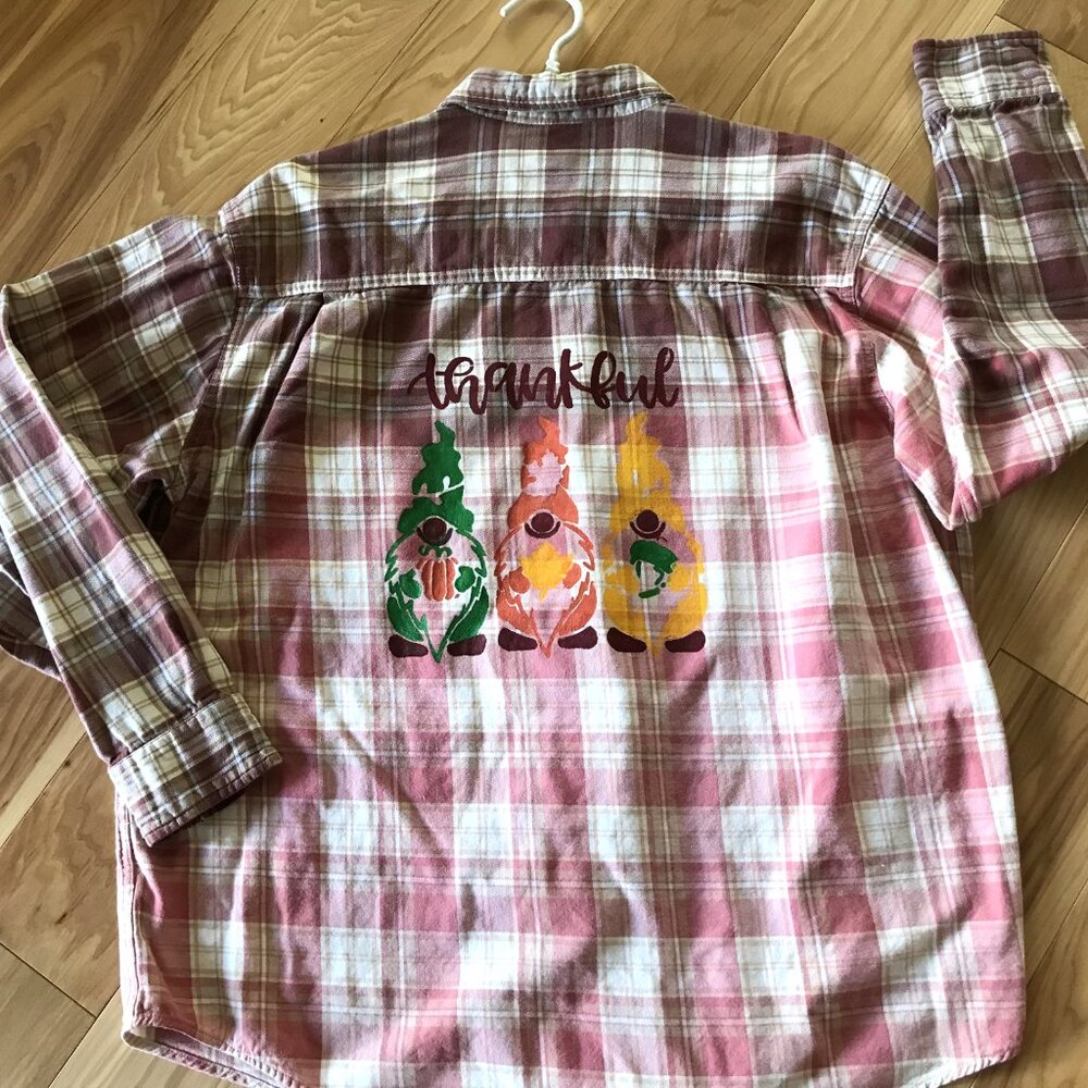 Ombre Bleached Flannel Shirt Upcycled, Painted Thankful Gnomes Plus Size XL - Picture 6 of 12